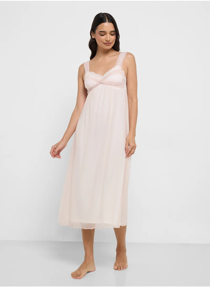 ELLA Nighdress With Lace Trims