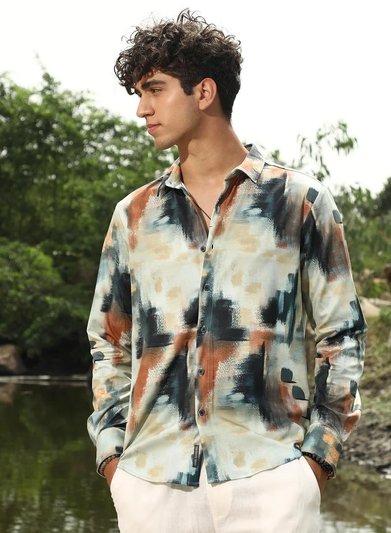 كامبوس سوترا Campus Sutra Men's Off-White & Midnight Black Abstract-Brushed Imprint Shirt | Spread Collar , Long Sleeve Cuffed Sleeves , Button Closure | Abstract Print Plain | Polyester Shirt For Casual Wear