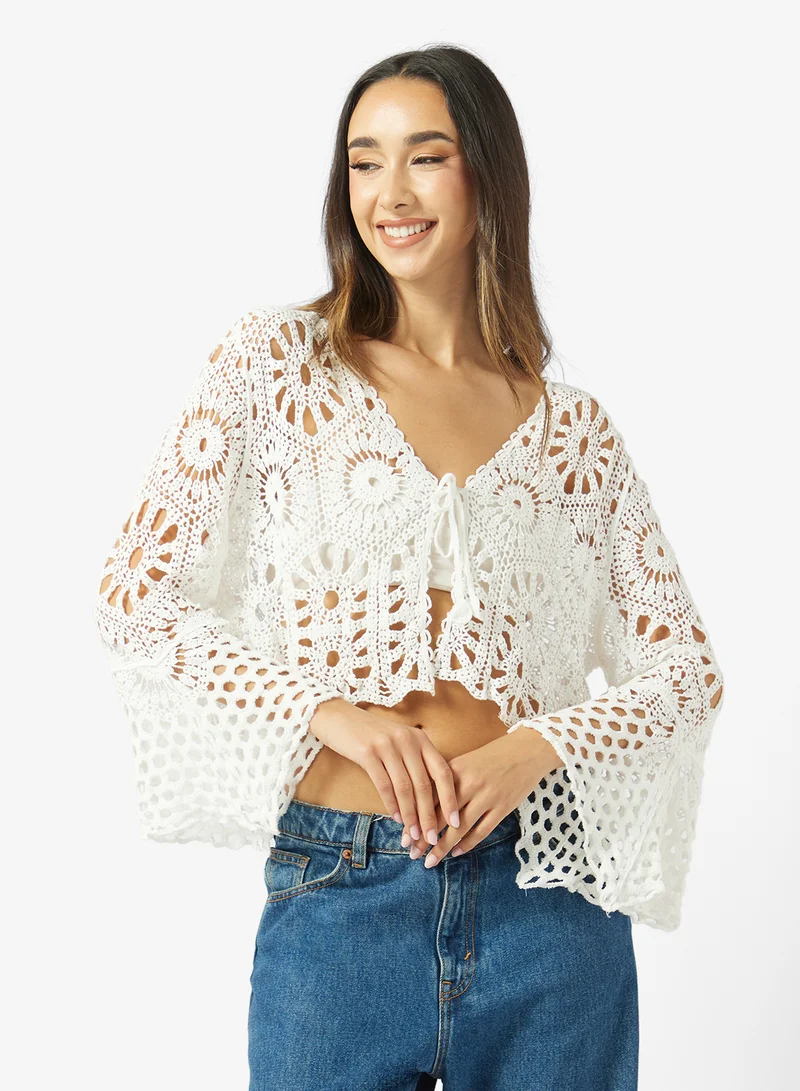 جينجر Crochet Tie Up Detail Top