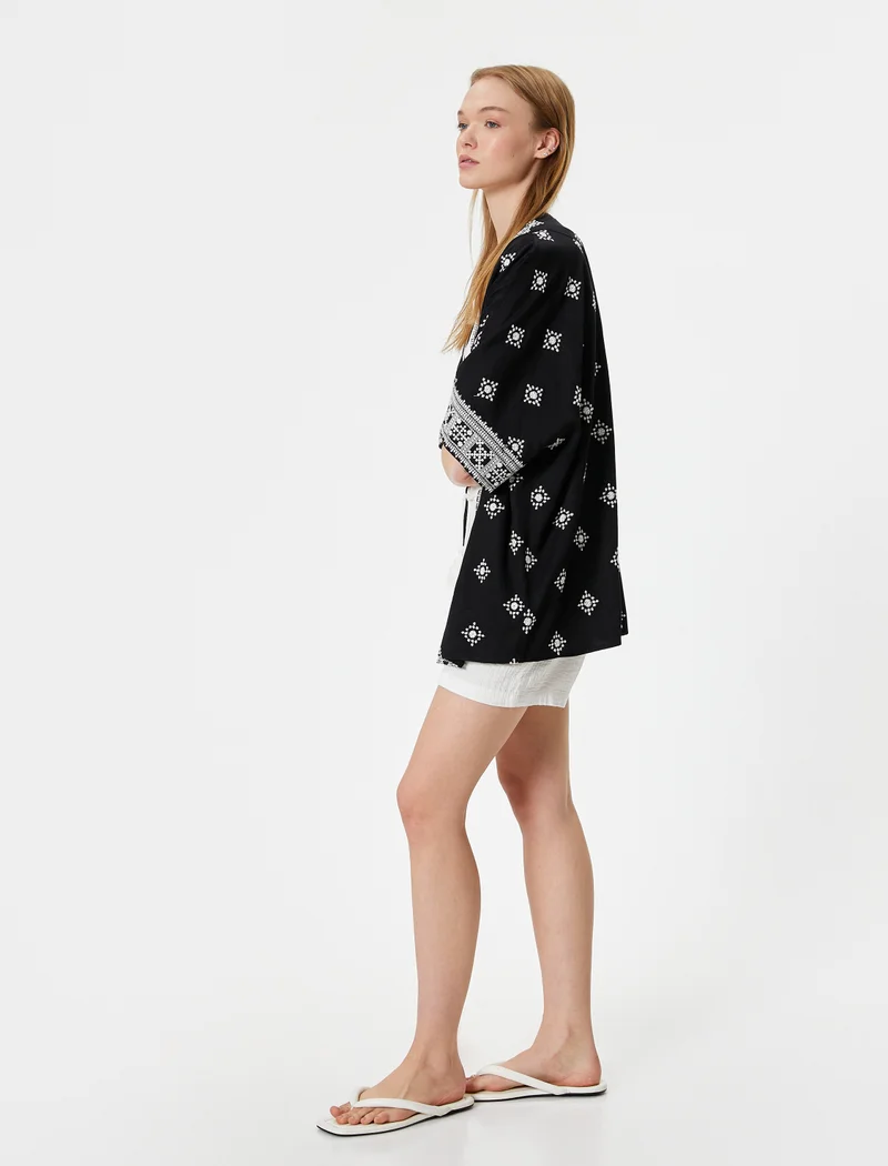 كوتون Embroidered Viscose Kimono