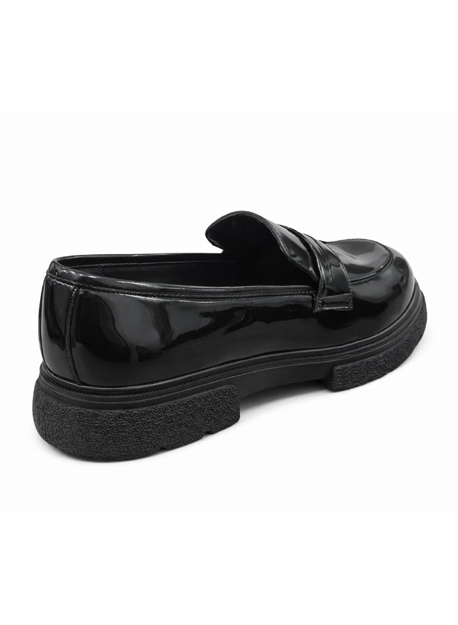 Men's formal loafer shoes in patent leather - Image 4