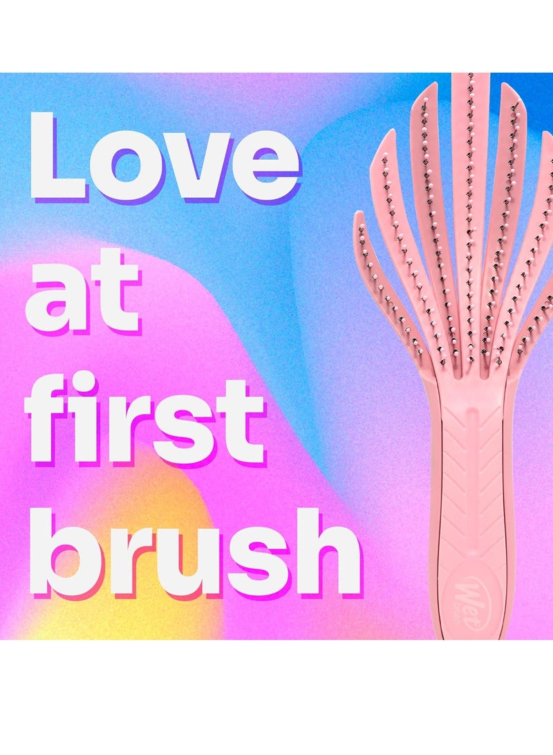 Wet Brush Wet Brush Go Green Curl Detangler Hair Brush- Pale Pink -Ultra-Soft IntelliFlex Detangling Bristles Glide Through Tangles with Ease - Great For Curly Hair-No Split Ends & Pain-Free for Wet or Dry Hair - Image 4
