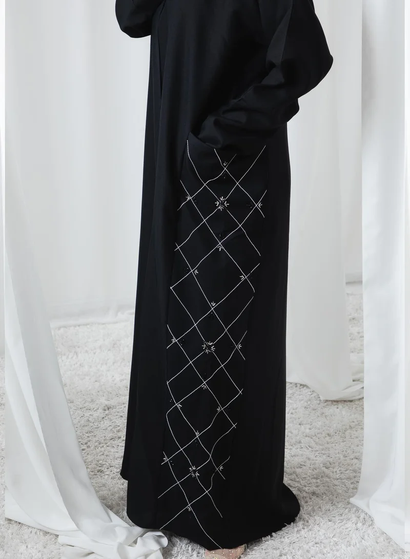 MSquare Fashion Classic Black Embroidered Pocket Abaya – Side Panel Elegance
