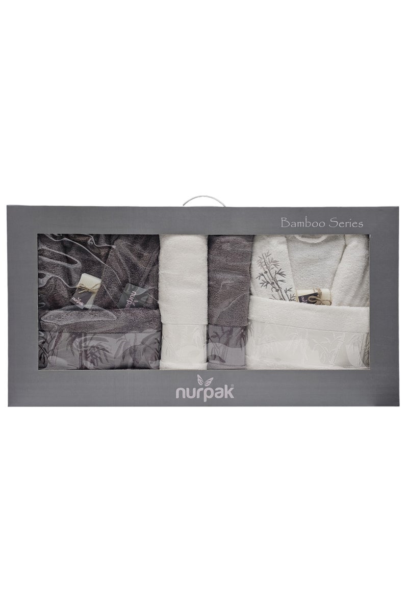 نورباك طقم مناشف تركي من القطن من الخيزران مكون من 10 قطع كهدية للزوجين، بما في ذلك مناشف حمام فاخرة للرجال والنساء، مقاس 90×145 سم، أردية حمام، مناشف يد، قفازات حمام، طقم صندوق هدايا لحفلات الزفاف، لون أنثراسيت/أبيض عاجي - Image 2