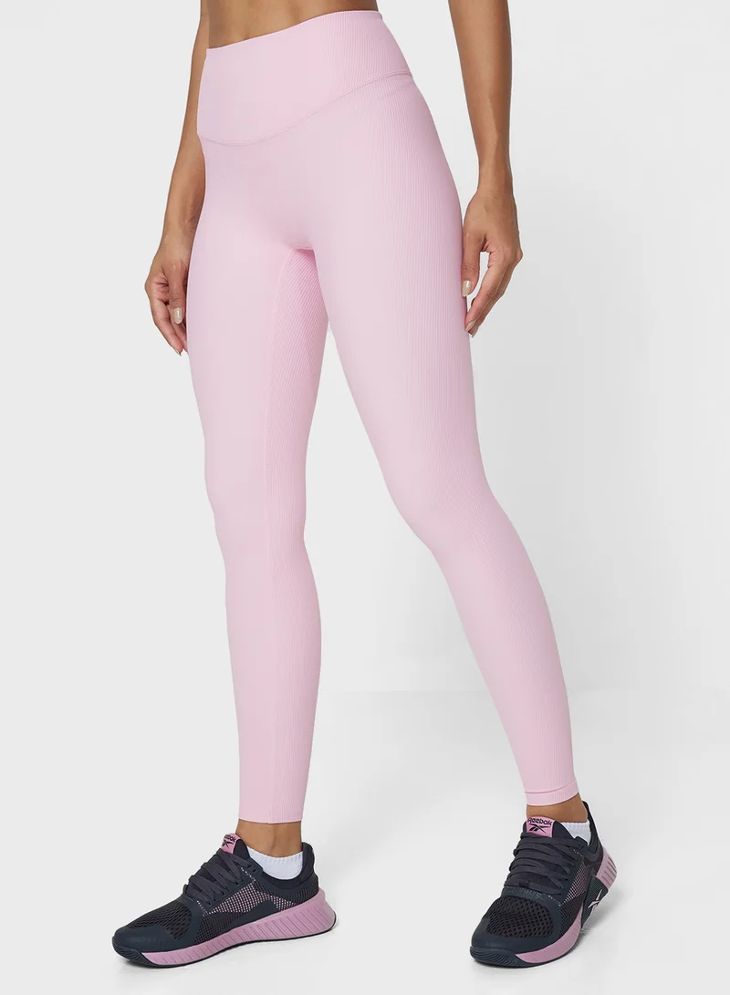 FRWD Racer Back Seamless Sports Bra & Legging Set