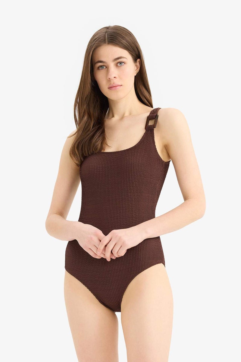 DeFacto Fall in Love Regular Fit Crepe Swimsuit - Image 4