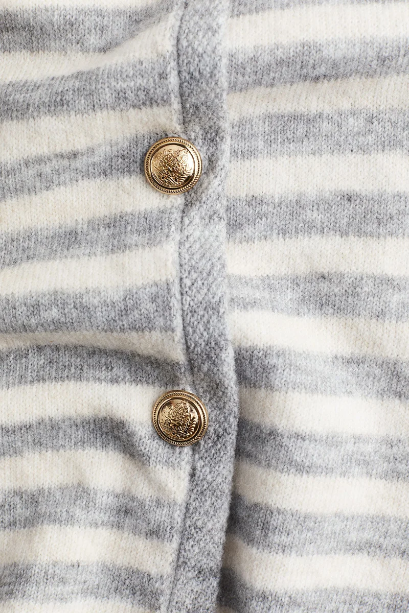 اتش اند ام Fitted cardigan