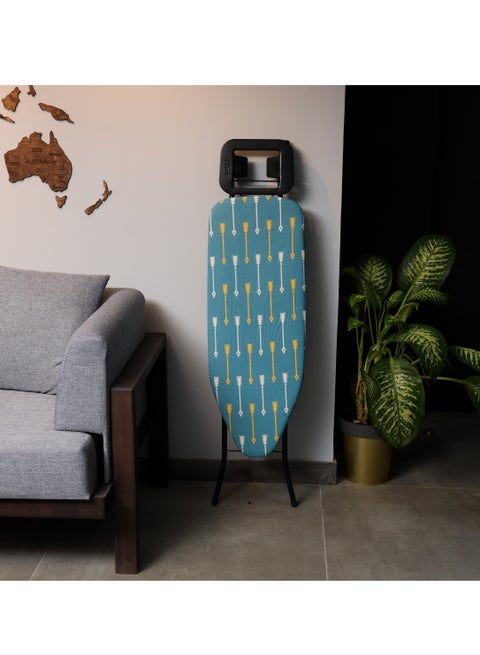 Delcasa 91.5 x 33 cm Ironing Board Ironing Table Heat Resistant, Contemporary Lightweight Iron Board with Adjustable Height and Lock System Assorted Colour DC2800