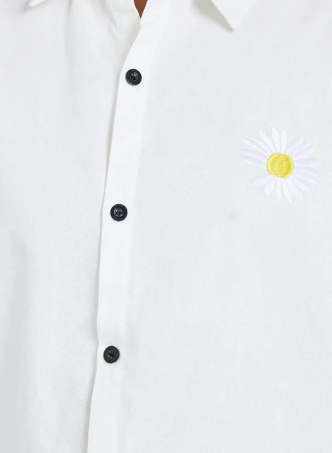 Styli Women White Daisy Embroidered Short Sleeve Shirt