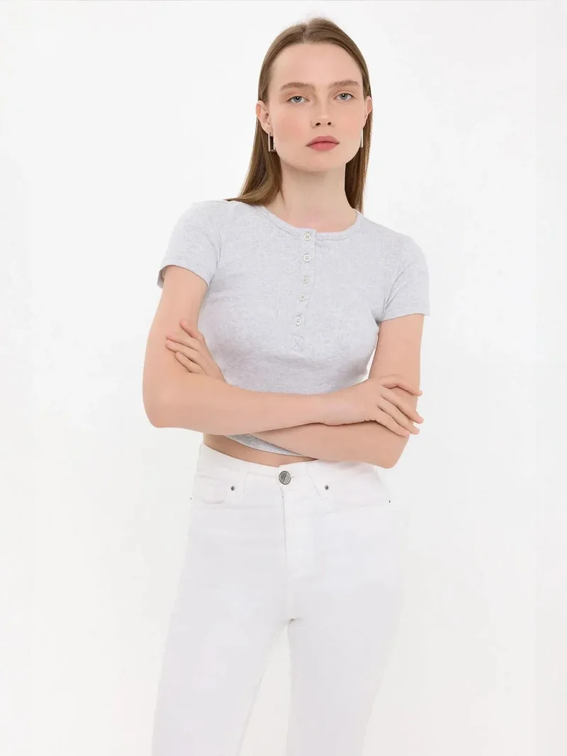 Buttoned Short Sleeve Round Neck T-Shirt