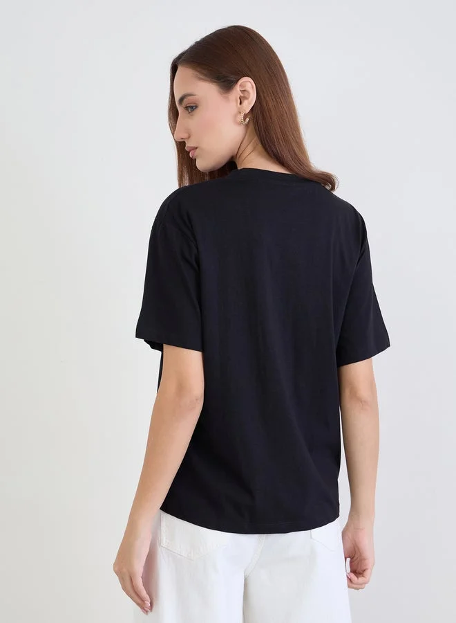 Styli Black Styli Black Embroidered Floral Pocket T-Shirt for Women | Best Price UAE
