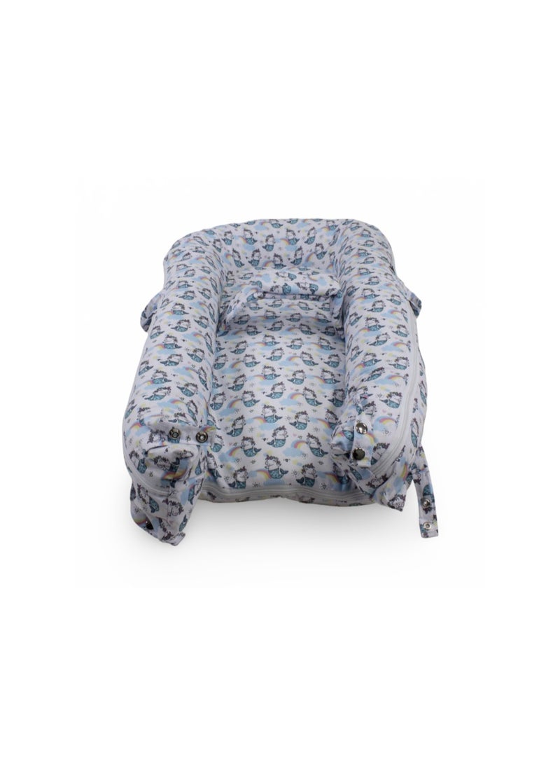 Cotton Baby Nest – Unicorn Print (70×40×18 cm) - Image 1