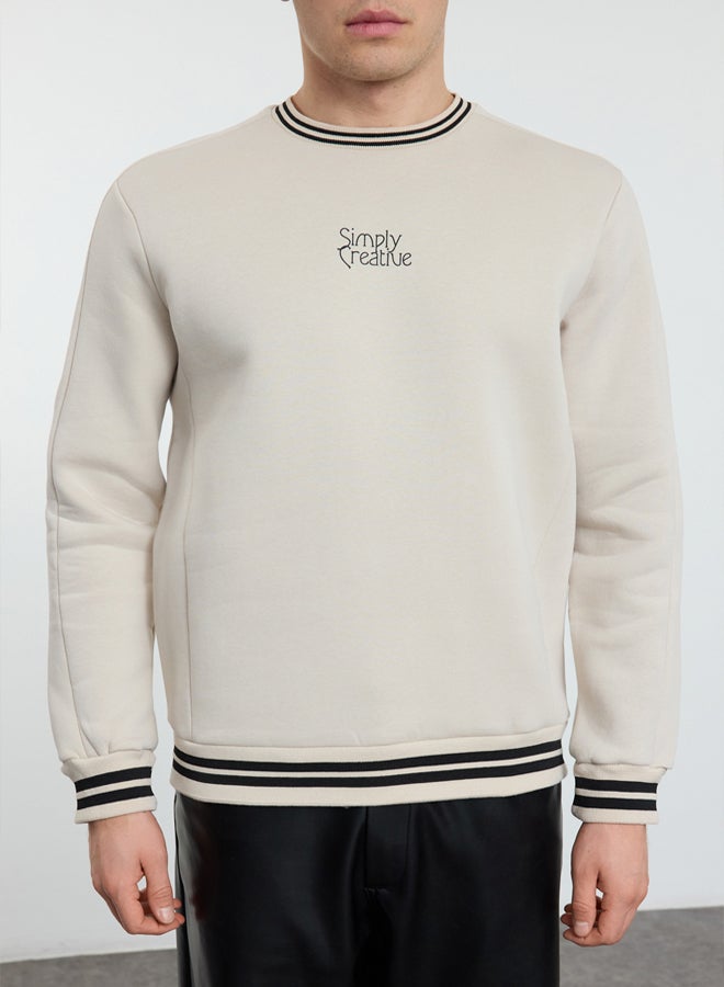 trendyol Ecru Regular/Normal Cut Collar Knitwear Band Detailed Text Printed Sweatshirt - Image 3