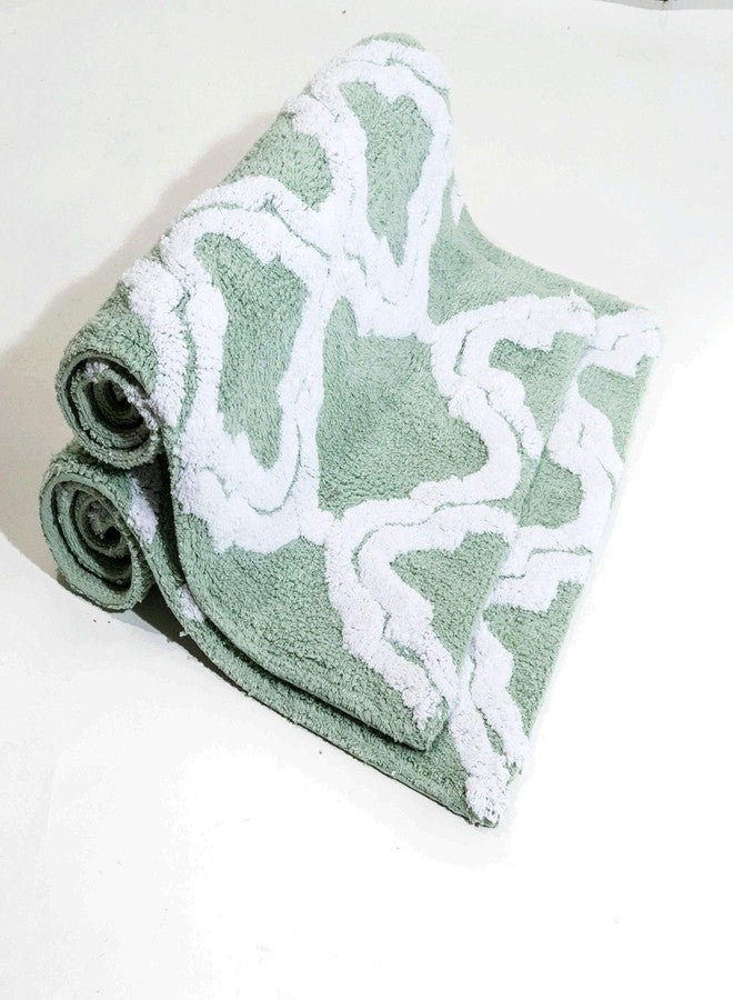 Chesapeake Double Quatrefoil 2Pc. Subtle Green Bath Rug Set 36965 (21"x34" & 24"x40") - Image 3