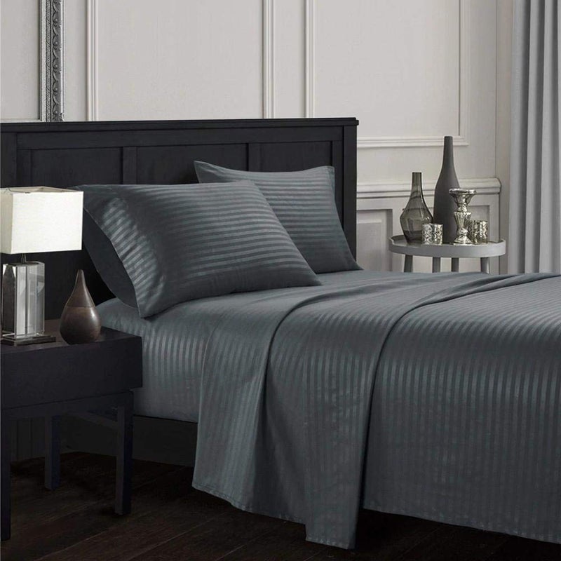 Magnetic Shadow Glace Cotton Single Duvet Cover Quilt Cover / Dohar 60 x 90 inches (Grey Bands)