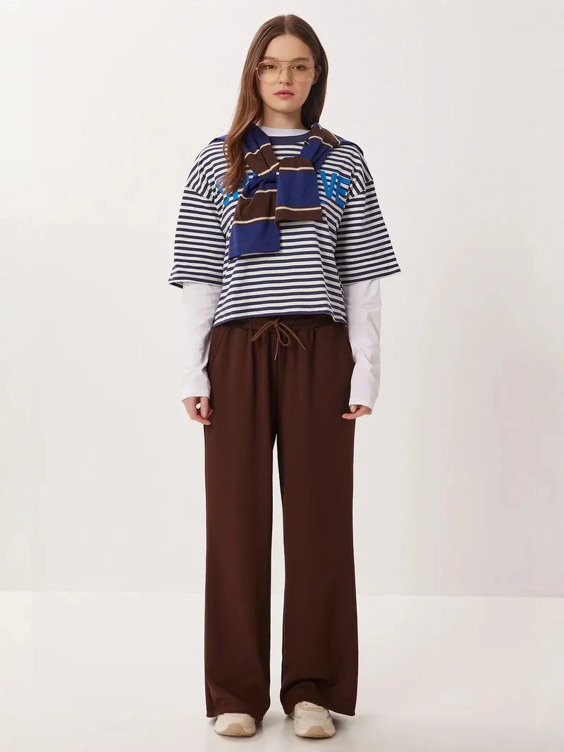 السعادة في إسطنبول ISTANBUL Wide Leg Drawstring Waist Sweatpants