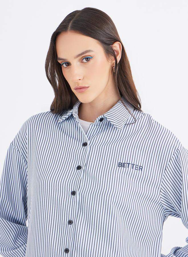 ستايلي قميص نسائي مخطط بأزرار متباينة باللون الأزرق - Image 4