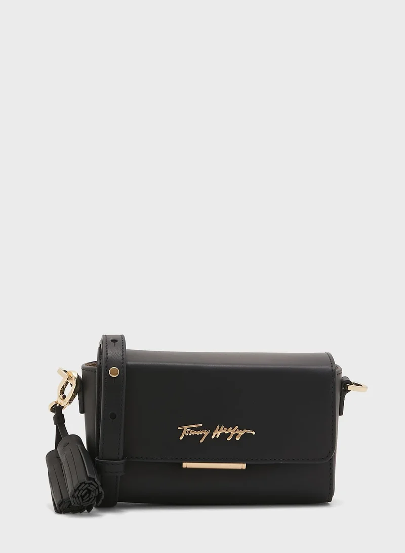 TOMMY HILFIGER Turnlock Bar Mini Crossbody