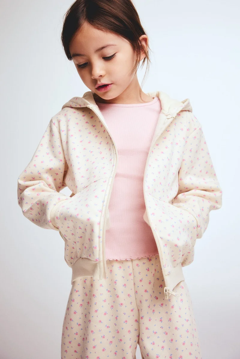 اتش اند ام طقم من نسيج سويت شيرت مزين بطبعة - عبوة من قطعتين