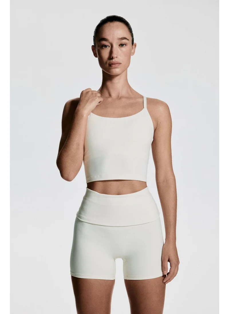 H&M Medium Support Yoga bra with SoftMove™