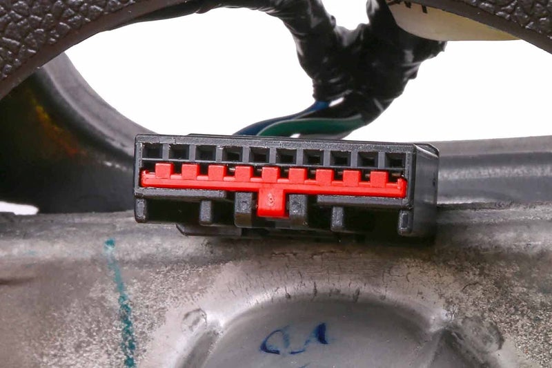 GM Parts 84088363 Ebony Steering Wheel - Image 3