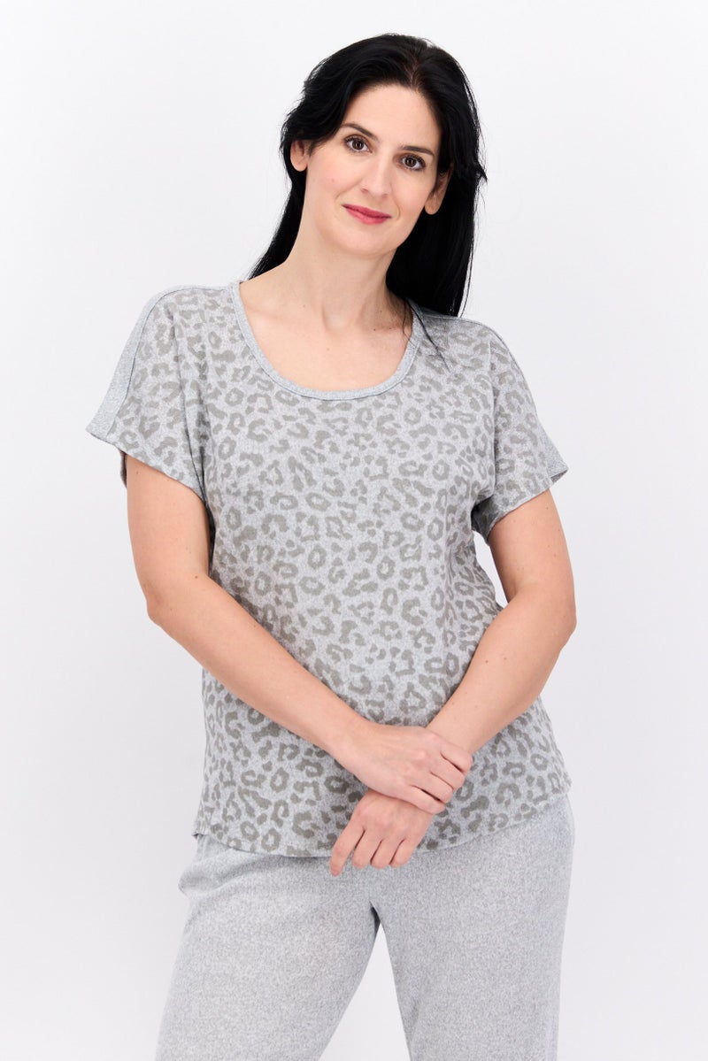 VINCE CAMUTO Women 2pc Allover Print Pyjamas Set, Grey - Image 2