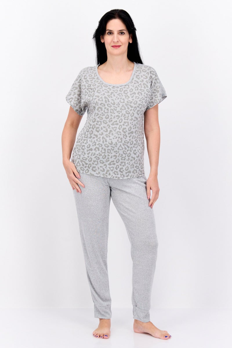 VINCE CAMUTO Women 2pc Allover Print Pyjamas Set, Grey - Image 1