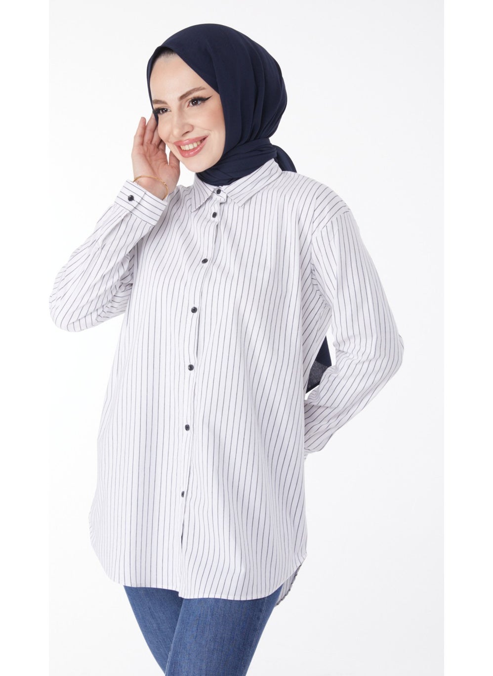 Plain Shirt Collar Women's White Striped Shirt - 25039 - pzsku/Z874354F42025334C8779Z/45/_/1731233589/ec096550-7a9b-4e1e-9d12-7a3d44f1730c