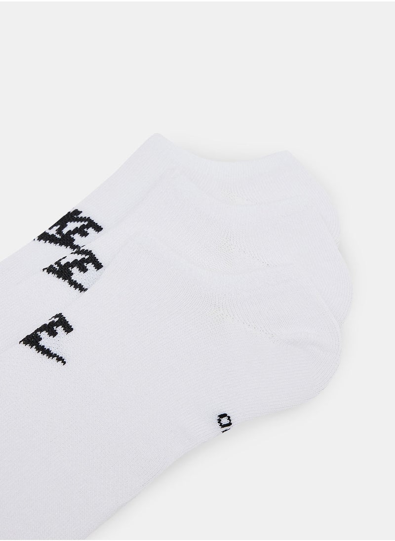 Nike Unisex Sportswear Everyday Essential No Show Socks (Pack of 3)  - Image 2