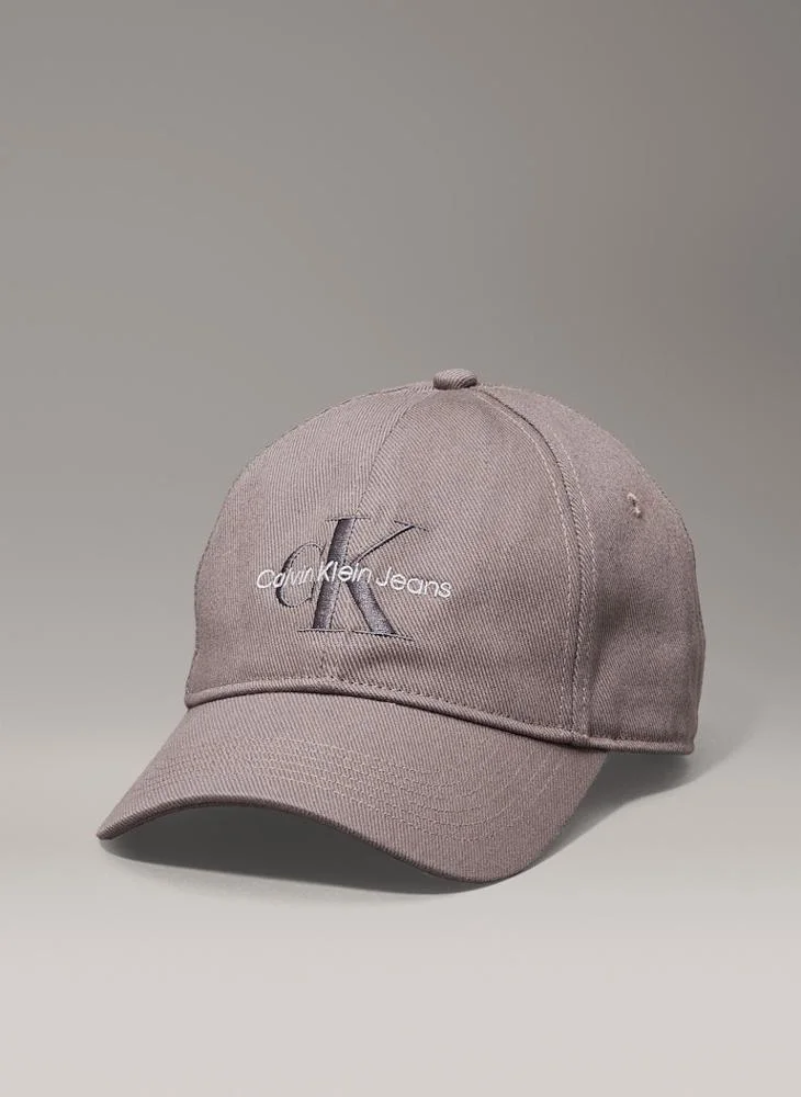 CALVIN KLEIN MONOLOGO EMBROIDERY BASEBALL curved peak CAP