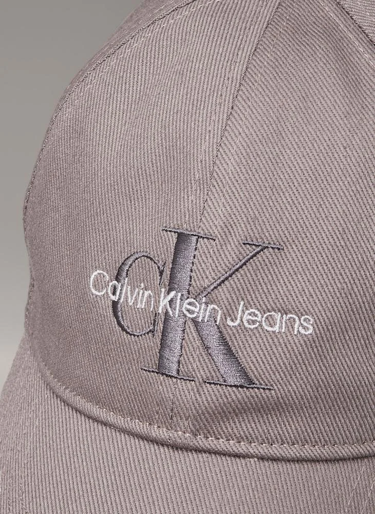 CALVIN KLEIN MONOLOGO EMBROIDERY BASEBALL curved peak CAP