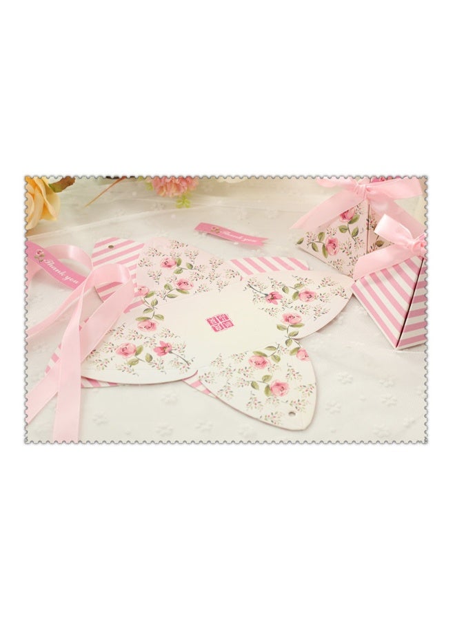 صندوق حلوى مثلث لحفلات الزفاف، صناديق تغليف الشوكولاتة SYOSI لحفلات استقبال المواليد وأعياد الميلاد، صندوق هدايا ورقي مع بطاقة وشريط، صناديق هدايا مطبوعة على الجانبين لحفلات الزفاف والمهرجانات 25 قطعة (وردية) - Image 4