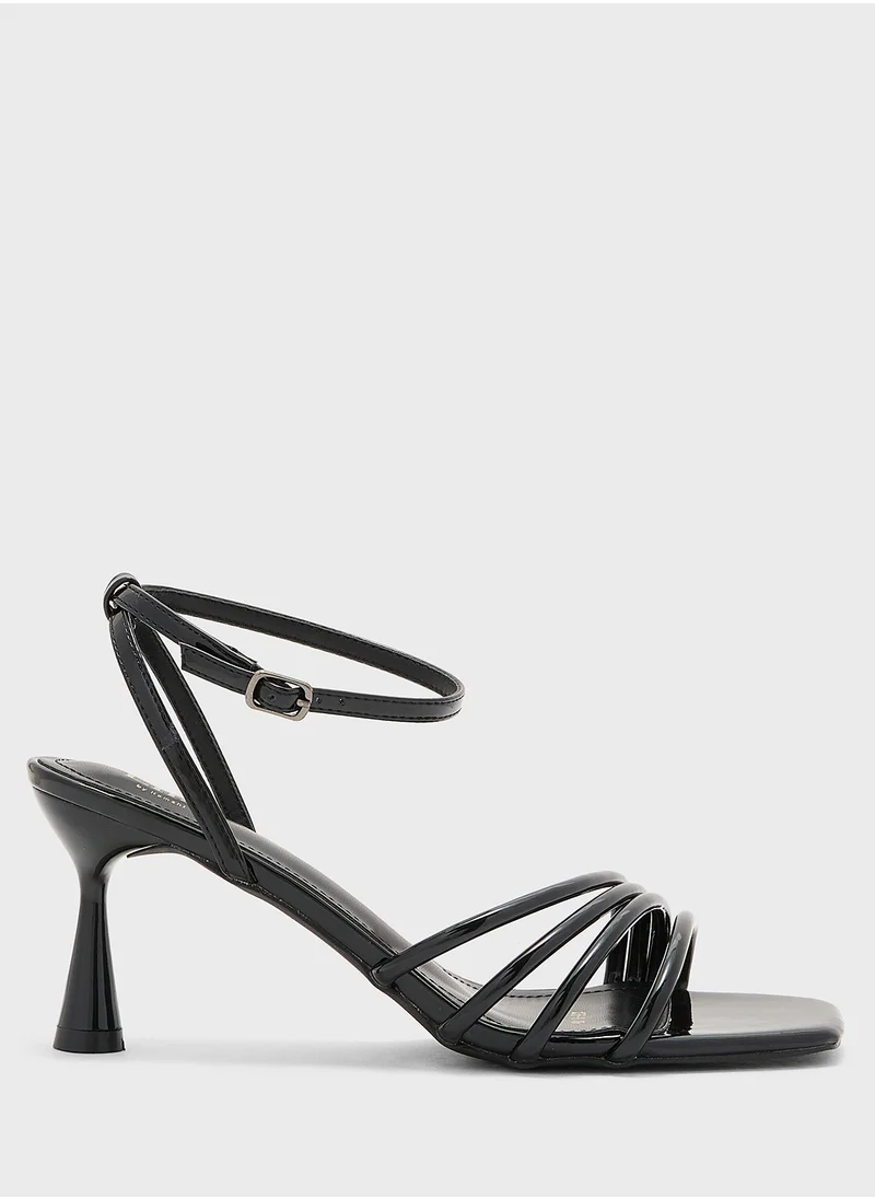 ايلا Strappy Counter Strap Heel Sandal