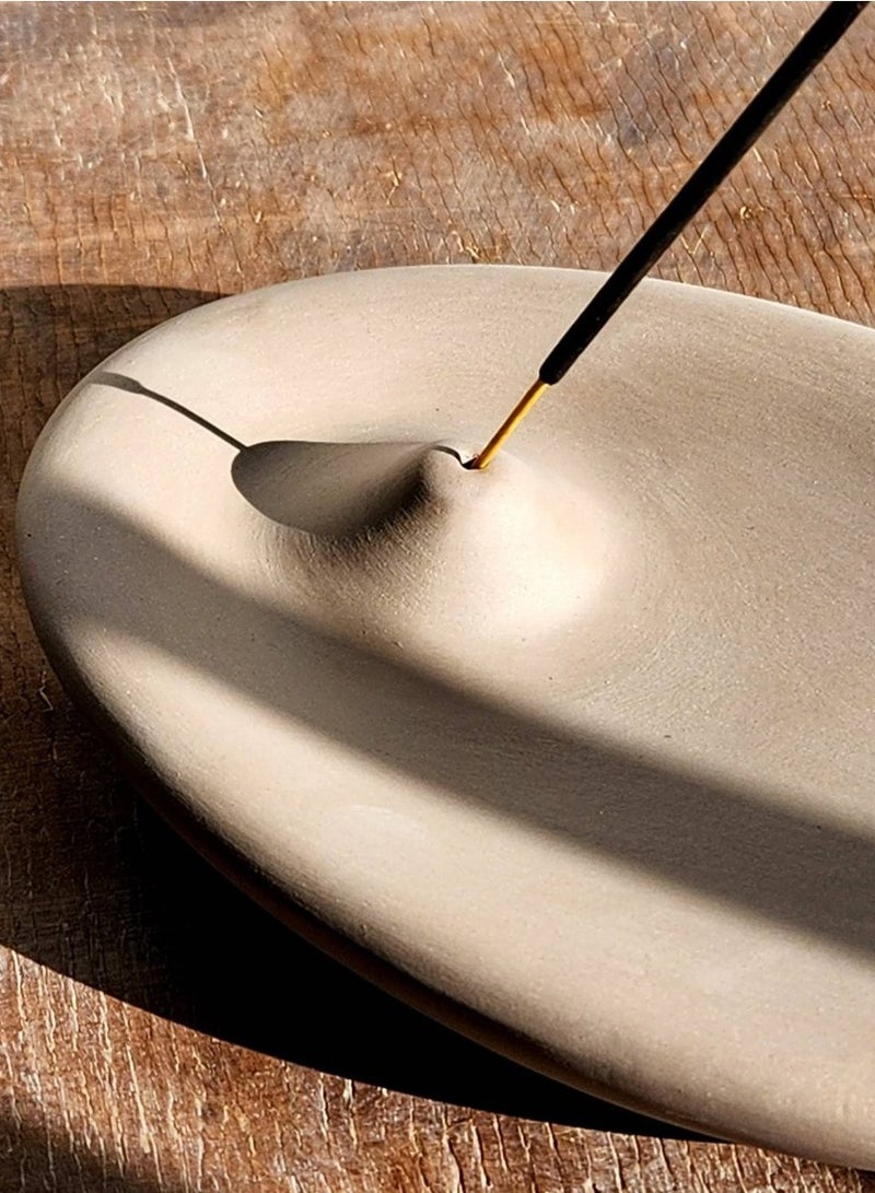 Handmade Ceramic Incense Holder - Irregular Plain Design for Sticks -brrown - Ideal for Home Decor, Yoga, Meditation, and Zen Practices - Image 3