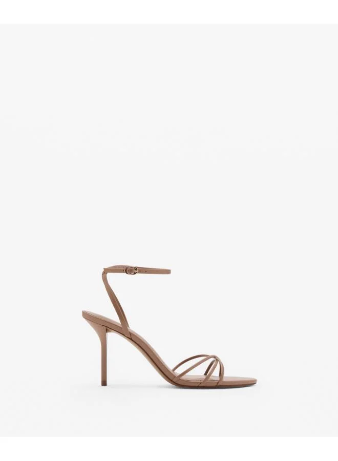 مانجو Heeled sandal with crossed straps