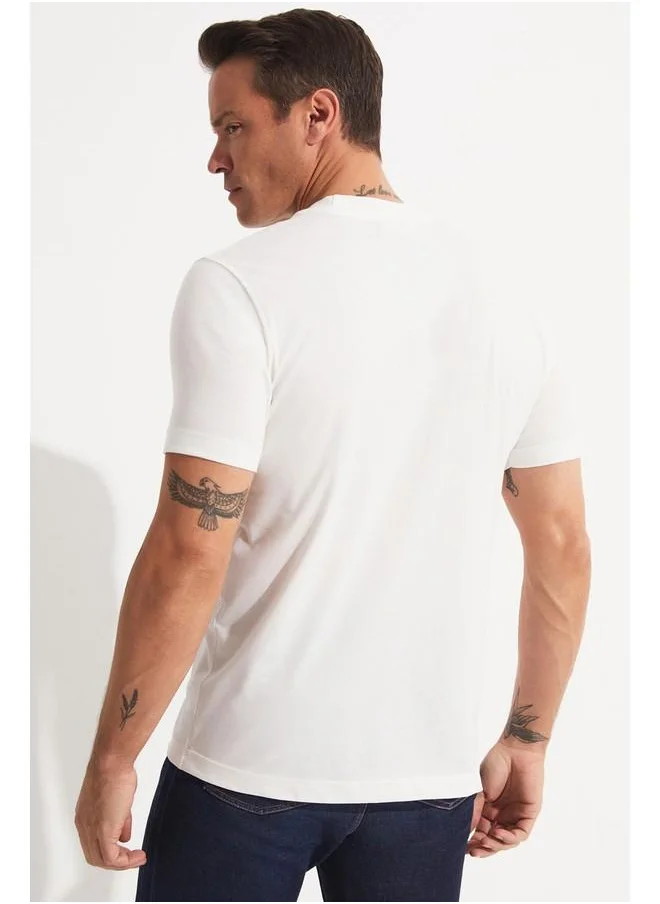 JUNE June Men Regular Fit Printed Crew Neck Tshirt White
