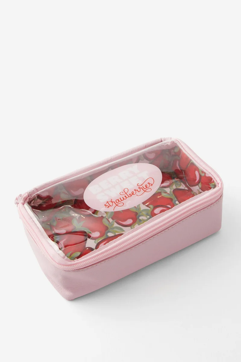 تايبو حافظة أقلام بتصميم مبتكر