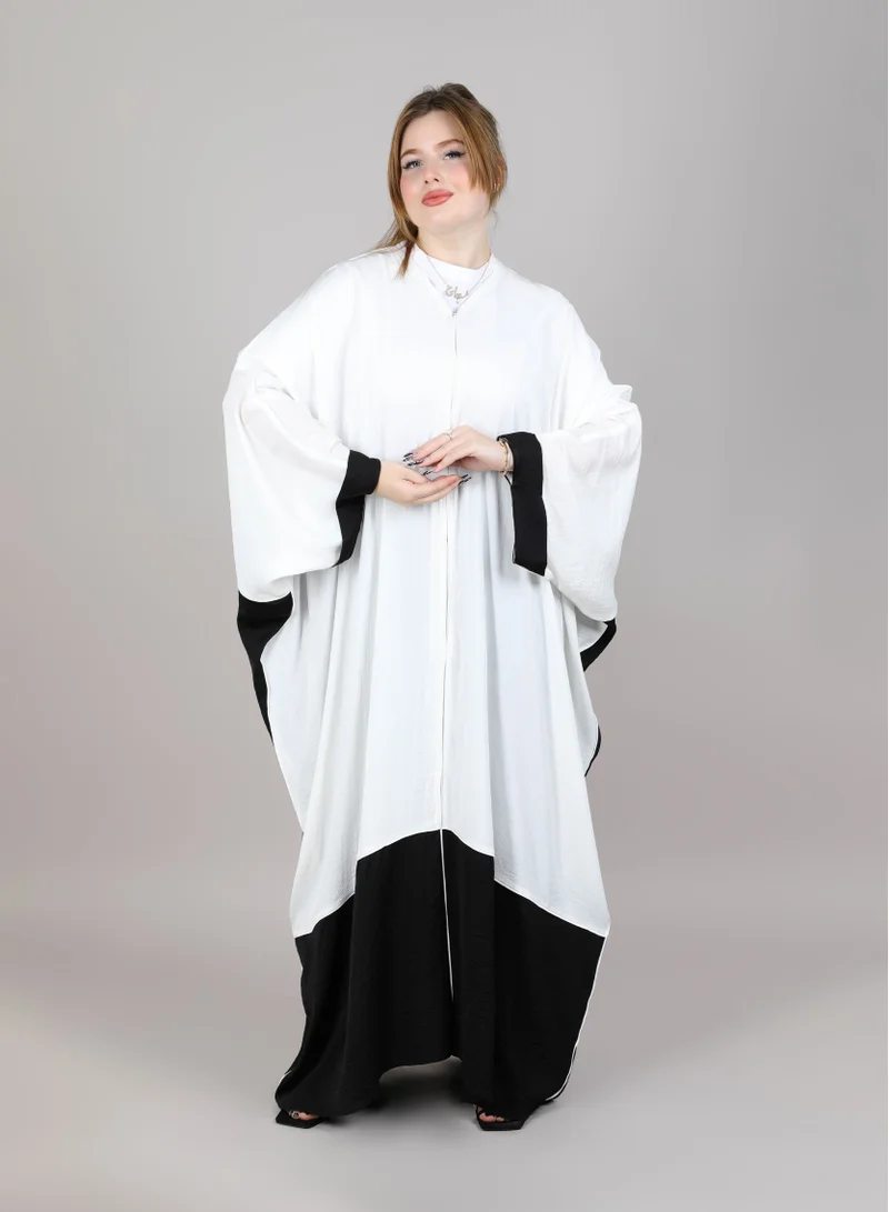 أم سكوير فاشن MSquare Fashion V Neck Color Blocked White And Black Harir Maqsood Bisht Abaya