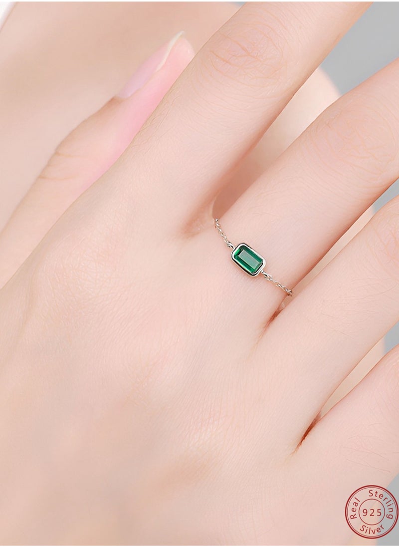 Generic - An all-over 925 silver inlaid square green zircon bead pull-out ring gift box, fashionable and delicate dating gift, temperament and versatile girl - Image 1