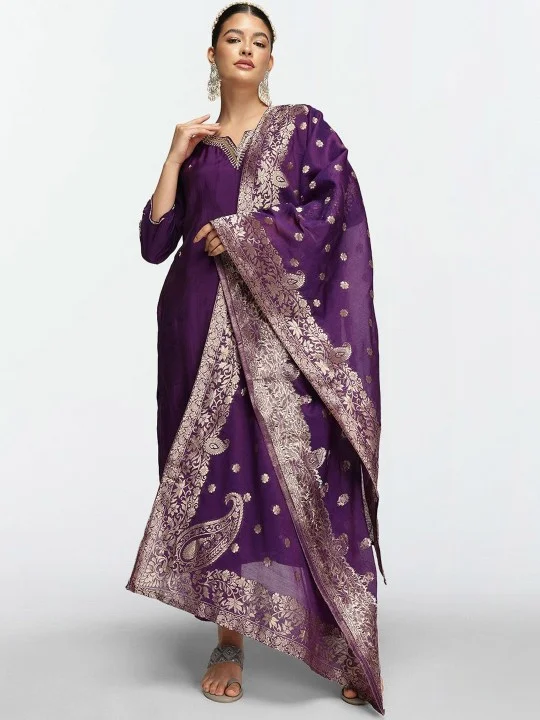 ISHIN Women'S Purple Cotton Blend Embellished Tunic Full Length Pleat Front Straight Fit Kurta Set