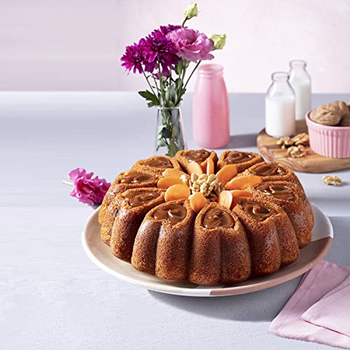 MIENCA Heart Shape Cast Aluminum Molded Cake Pan, Titanium Coating, Non-Stick, 12 Cups, Heavy Duty, 10 Inch Pound Pan intended for Bundt Cakes, Gifts for Mom, Fluted Tube Pan, Easy to Clean (Red) - Image 3