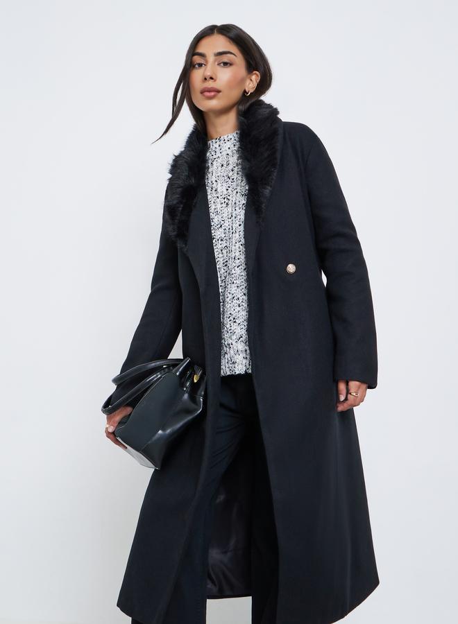 ستايلي معطف بملمس صوف مع تفاصيل فرو صناعي - Image 3