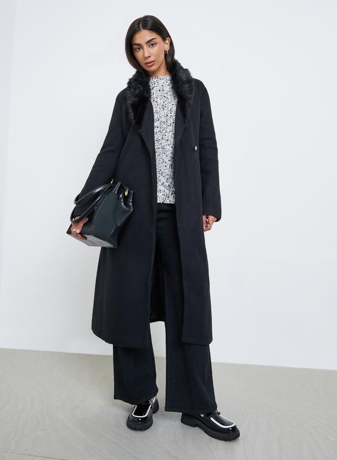 ستايلي معطف بملمس صوف مع تفاصيل فرو صناعي - Image 1