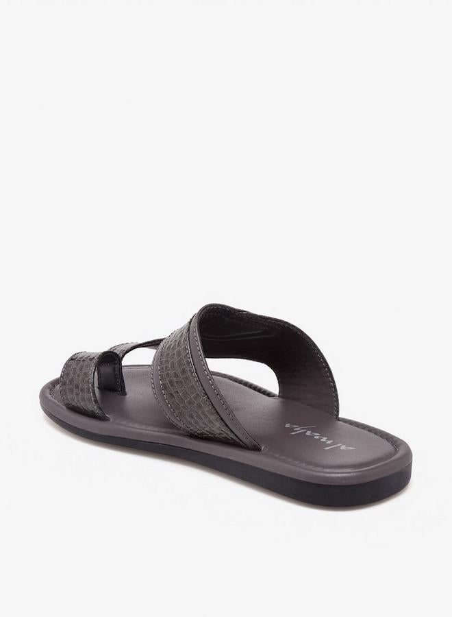 Al Waha Boys Toe Loop Arabic Sandals - Image 4