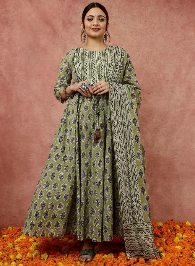ZERESOUQ Olive Green Leaf and Chevron Print Flared Kurta Set