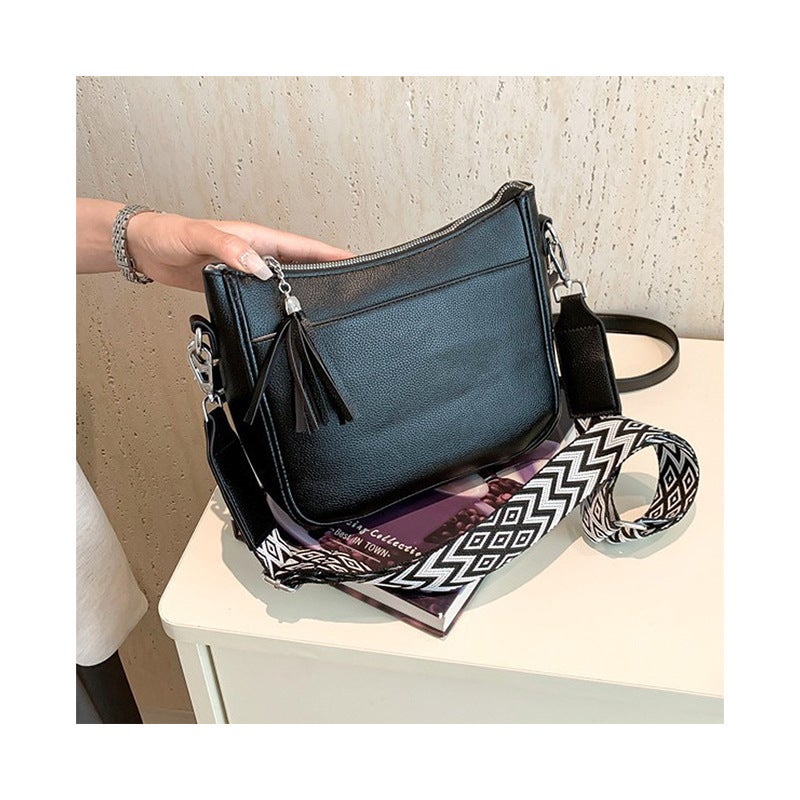 Trendy Large-Capacity Commuter Women'S Bag Fashionable Simple Shoulder Crossbody Middle-Aged Mother'S Bag - Image 5