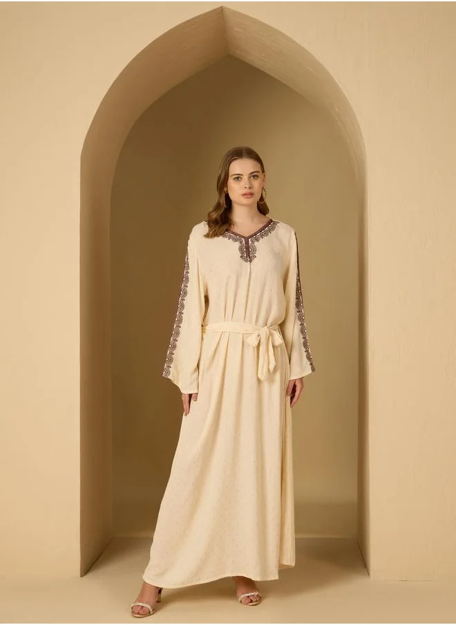 ستايلي Styli Crinkled Embroidered Detail Jacquard Jalabiya with Fabric Belt