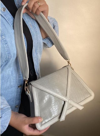 شنطة كروس حريمى - pzsku/Z876472547AB0D7347B41Z/45/_/1693919514/a714a670-80ed-4371-bf78-4d1ca04f9a96