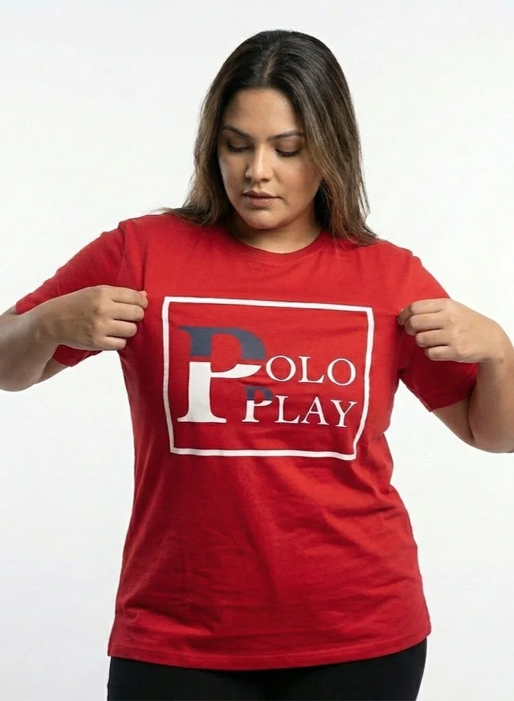 لعب البولو تيشيرت نسائي برسومات - أحمر