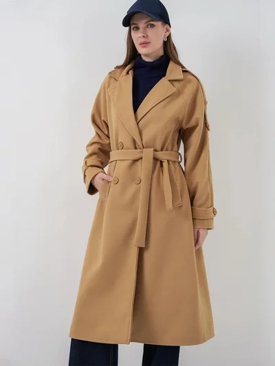 بيغ دارت معطف  ذو الصدر المزدوج بأزرار ونقش بارز